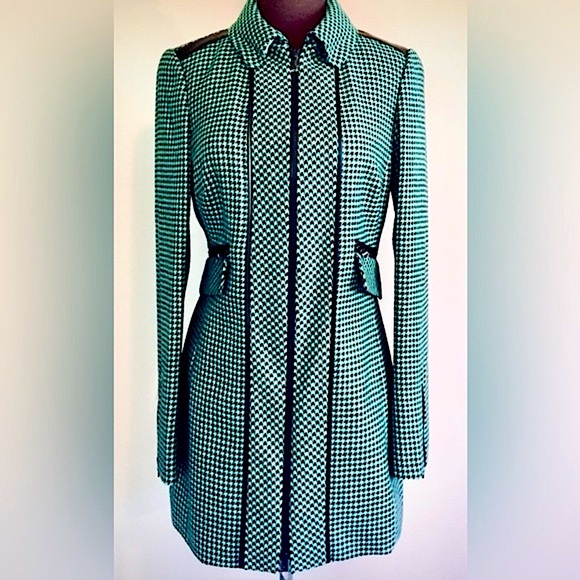 Carlisle Women’s Houndstooth Wool Business Suit - Picture 2 of 16